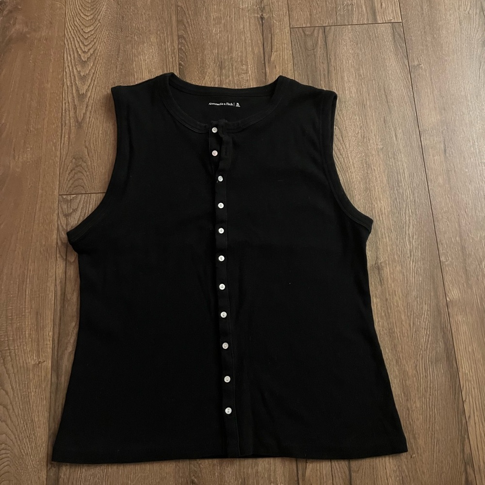 Abercrombie & Fitch Black Button-Front Tank Top